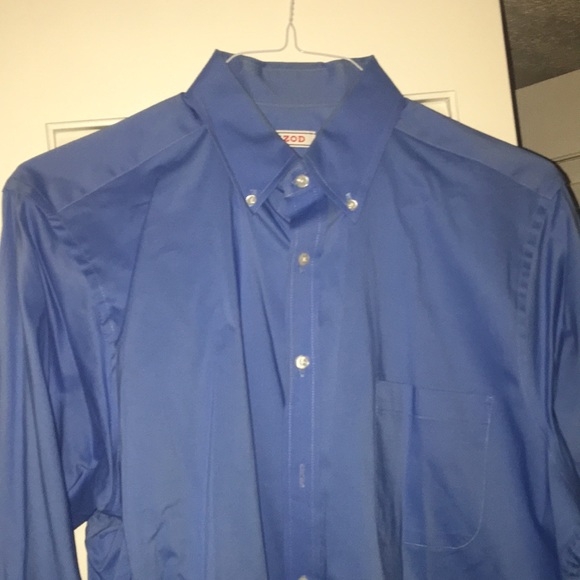 Izod Casual Button Down Shirt - Picture 2 of 2